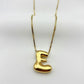 collar de letras