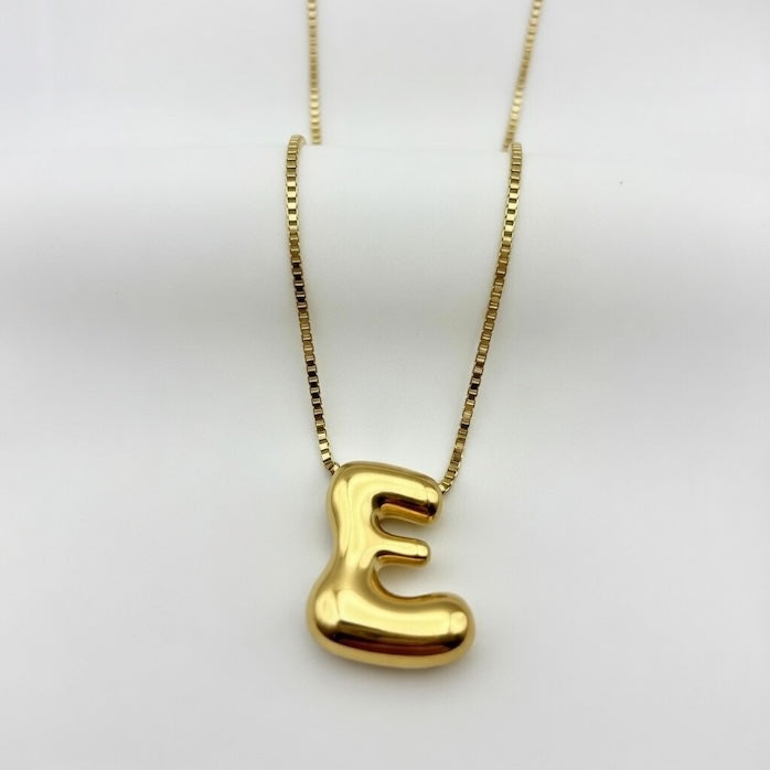 collar de letras