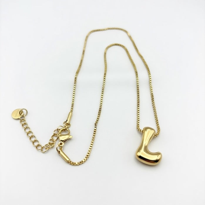 collar de letras